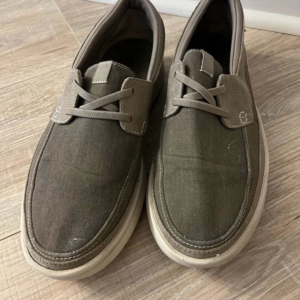 Clark’s size 8 Men’s